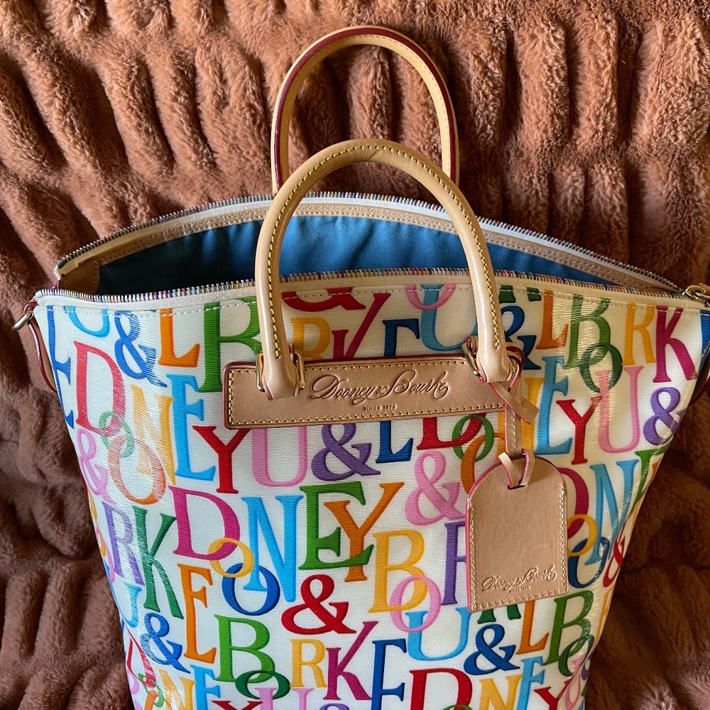 Dooney & Bourke Vanessa multi color tote,